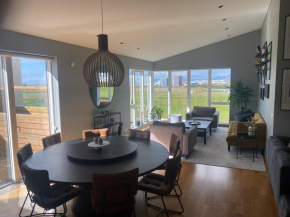 Villa with a view (golf course), hot tub and gym